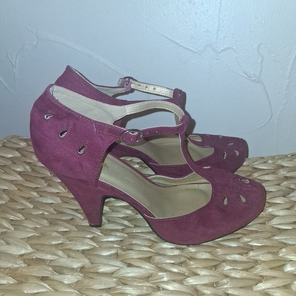 Modcloth Plum Suede T-Strap Heels - Picture 2 of 6